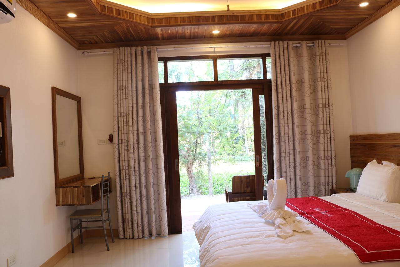 Luang Prabang Oasis Hotel Экстерьер фото