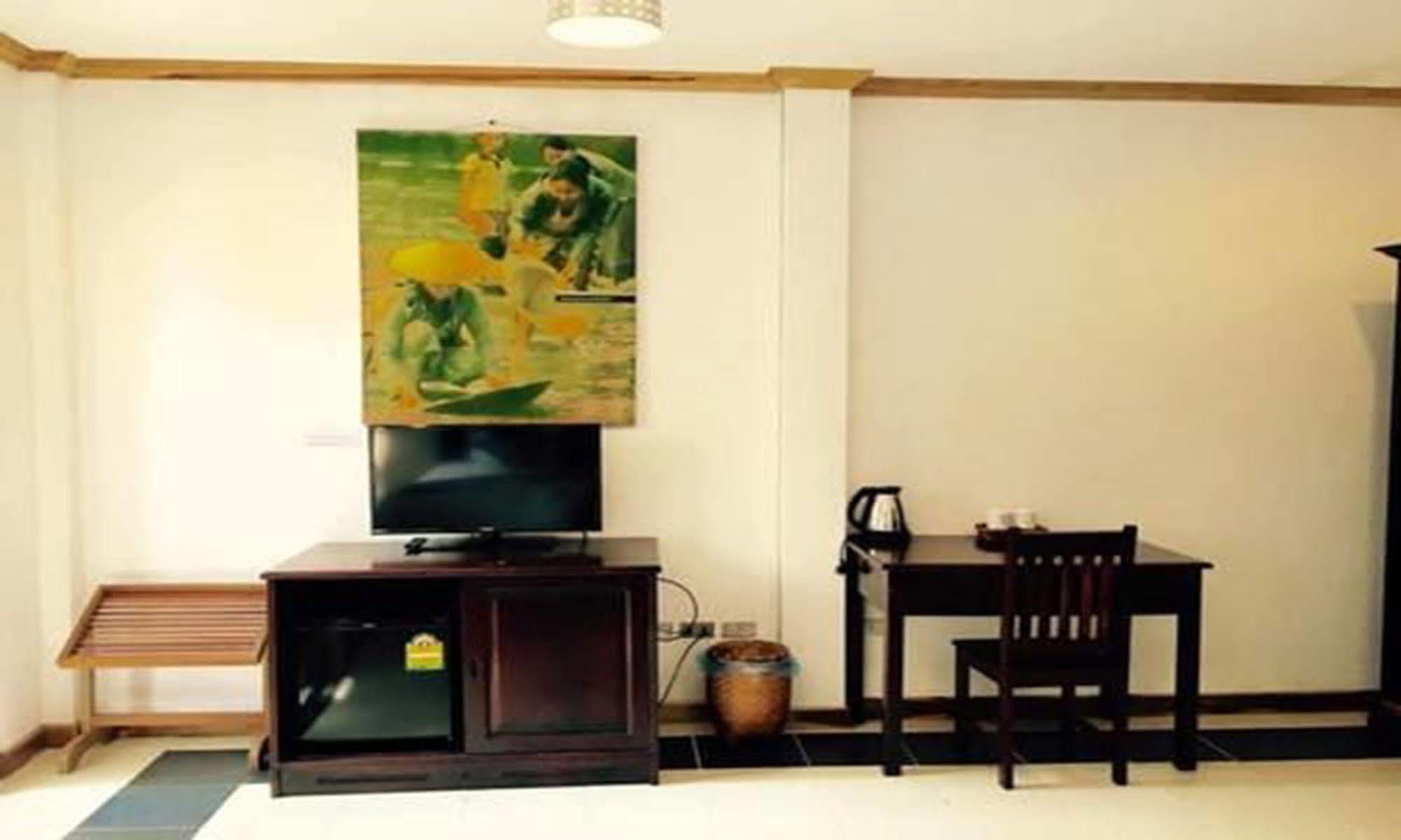 Luang Prabang Oasis Hotel Экстерьер фото
