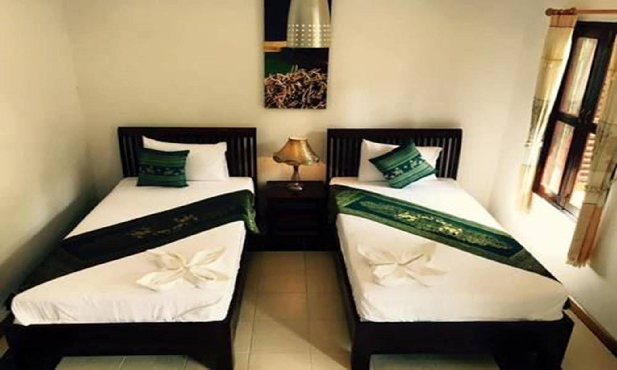 Luang Prabang Oasis Hotel Экстерьер фото