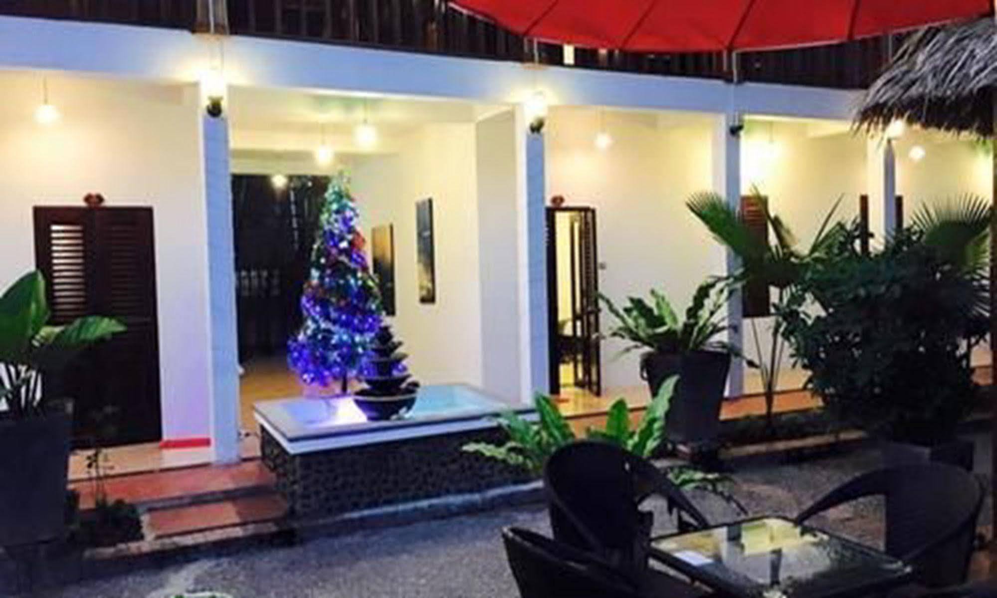 Luang Prabang Oasis Hotel Экстерьер фото